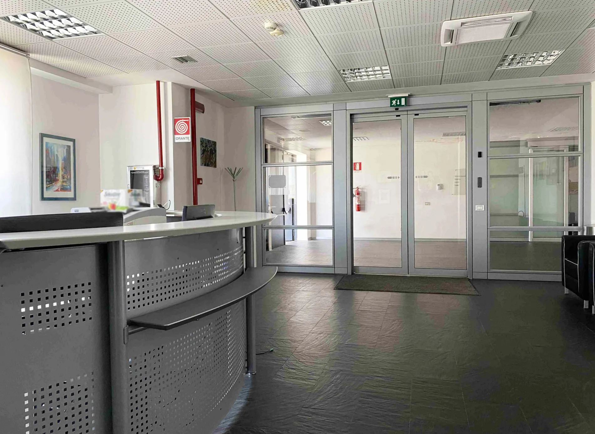 Ufficio locato a Belpasso a Catania - Centro commerciale Etnapolis