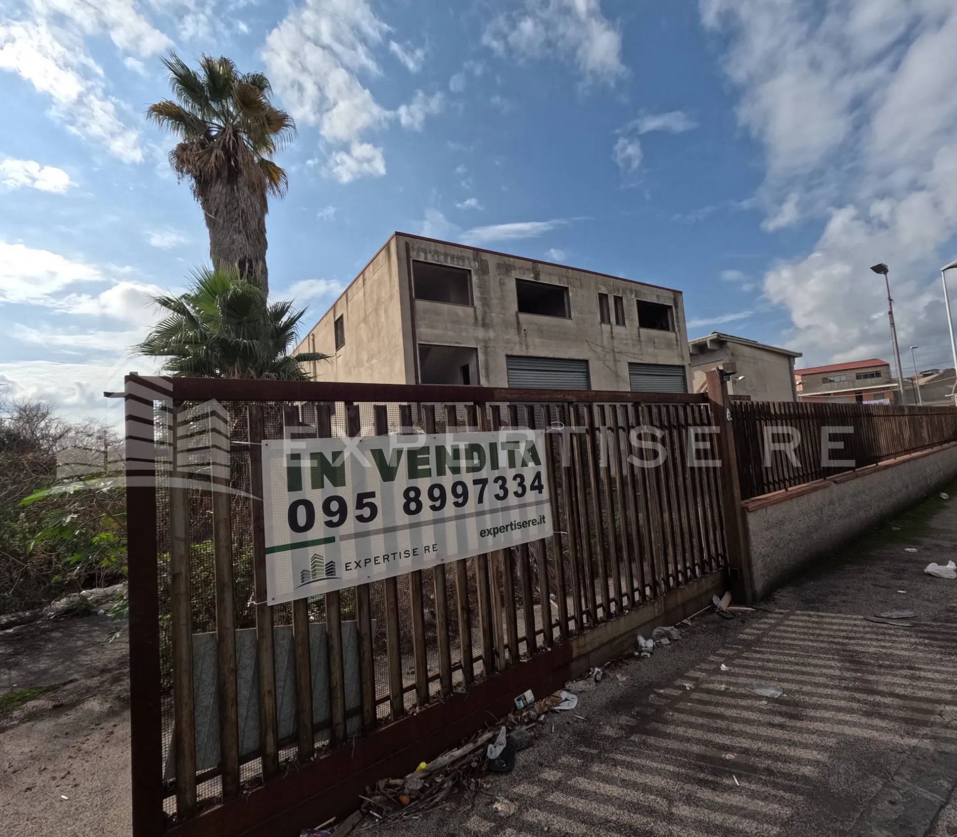 Capannone commerciale a Misterbianco: una rigenerazione urbana possibile